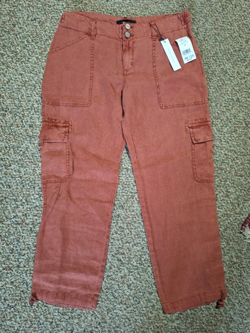 NWT Sanctuary Linen Cargo Capris